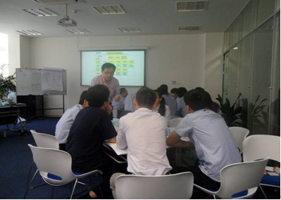 某公司成功舉辦《TTT(企業(yè)內(nèi)訓(xùn)師的培訓(xùn))》活動(dòng)，冠卓咨詢助力人才梯隊(duì)建設(shè)